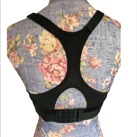 NWOT! Brooks dare racerback run sports bra. Size 34D - Picture 8 of 10